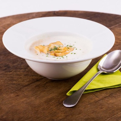 © Martin Schotte Teller mit Haferwurzelsuppe