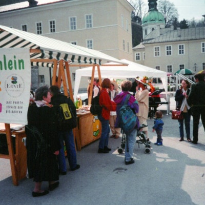 Präsentation Partyservice Tischlein deck dich am Kapitelplatz Salzburg 1997