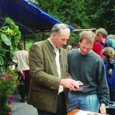 Beratung durch Leopold Prenninger bei einer Veranstaltung 1998
