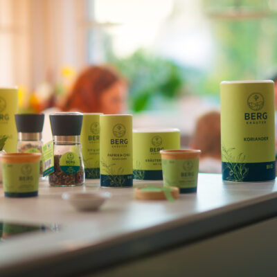 verschiedene Bergkräutergenossenschaft Produkte