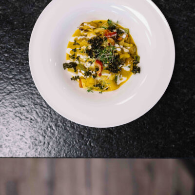 © Slow Food Österreich/ Butter & Salt Bio-Gericht auf Teller