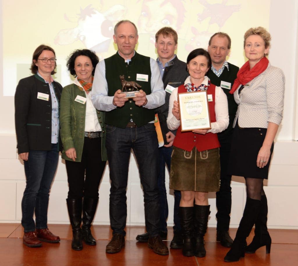 Gewinner des Innovationspreises Bio-Fuchs ausgezeichnet, mit Susanne Maier und Gertraud Grabmann