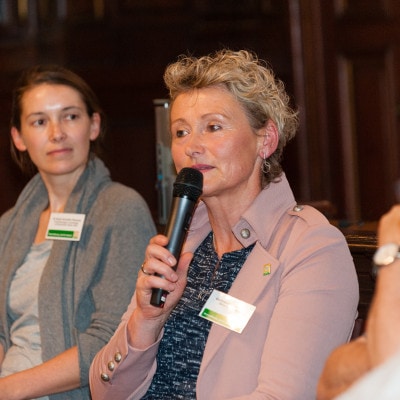 Filmvorführung und Podiumsdiskussion “Zeit für Utopien”